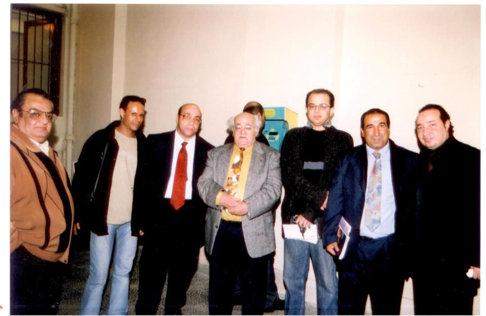 شاكر عبد الحميد