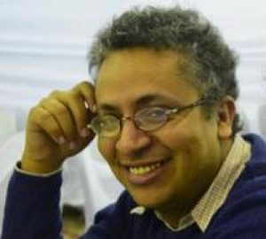 ياسر الزيات يحتفي... بالفناء