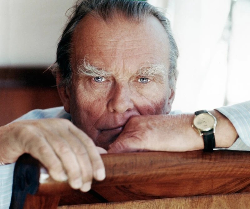 تشيسلاف ميلوش