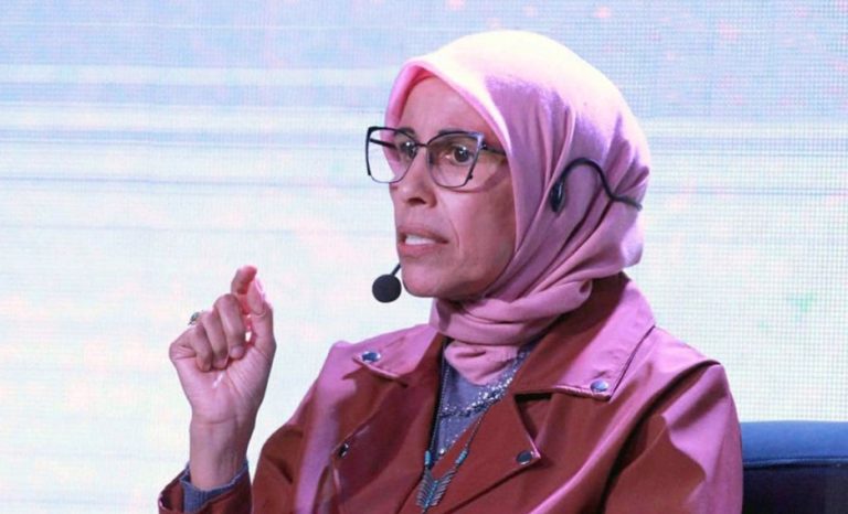 نادية هناوي.. تترك للنص جهةً أخرى
